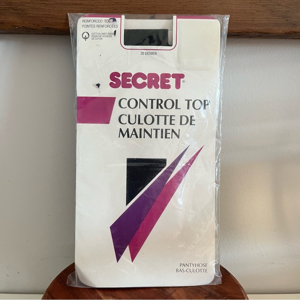 Vintsge secret control top Pantyhose Size D Black 20 Denier Reinforced Toe Nylon